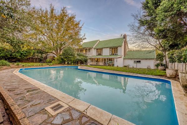 6 Bedroom House