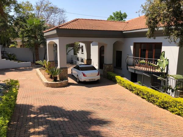 7 Bedroom House