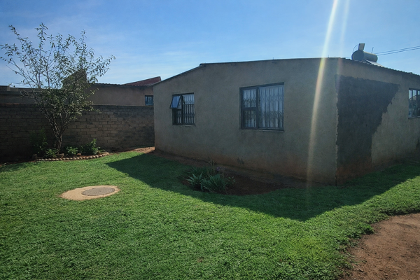 2 Bedroom House