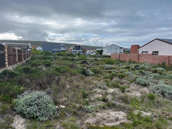570 m² Land