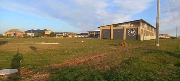 2 980 m² Land