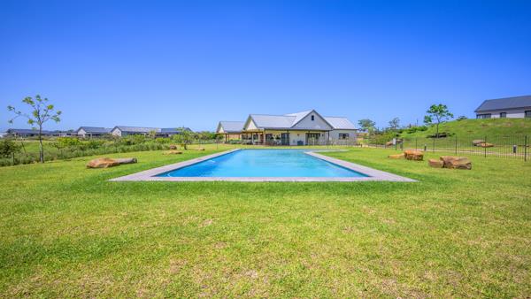 3 987 m² Land