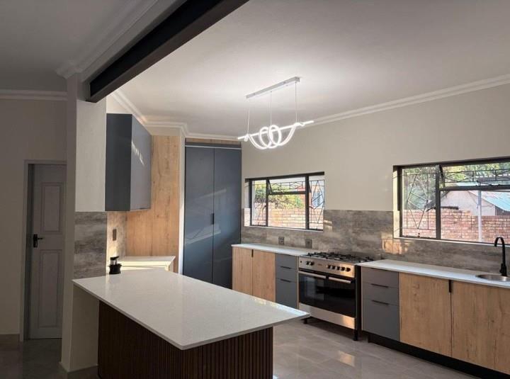 4 Bedroom House in Wonderboom
