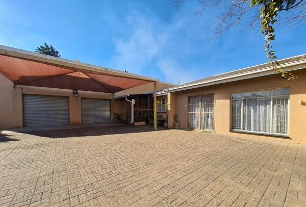 7 Bedroom House