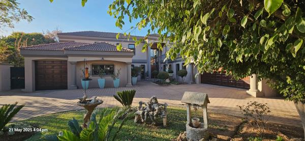 5 Bedroom House