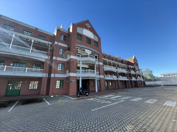 124 m² Commercial space