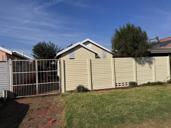 2 Bedroom House