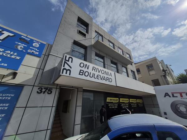 440 m² Commercial space