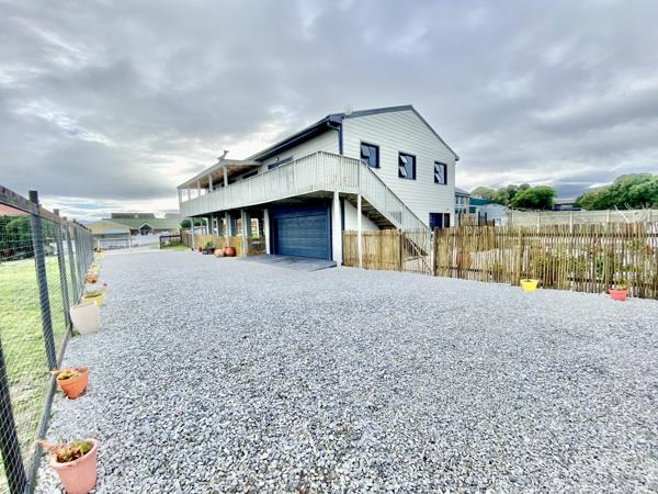 5 Bedroom House