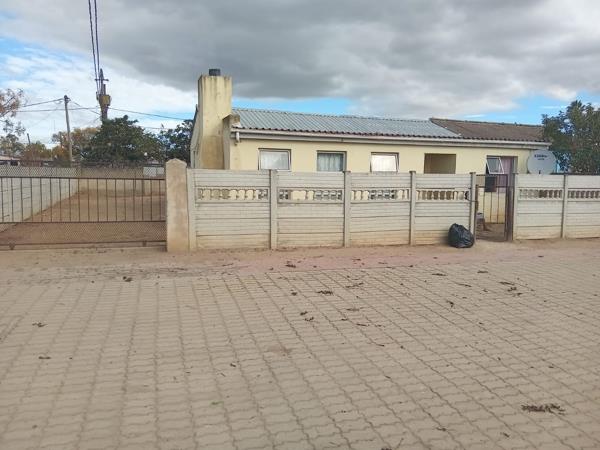 2 Bedroom House