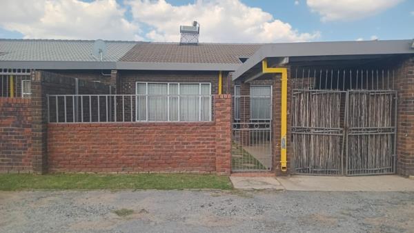2 Bedroom House
