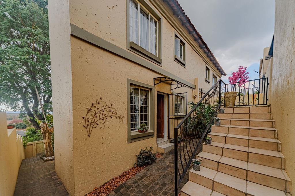 2 Bedroom Townhouse