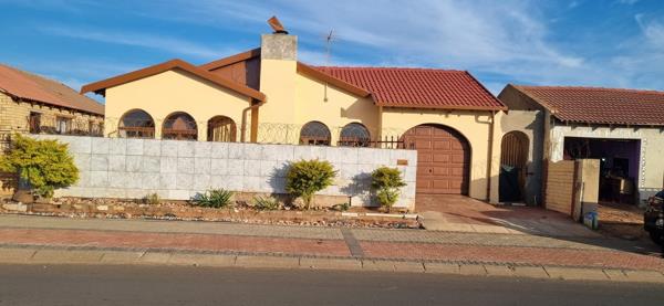 4 Bedroom House