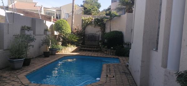4 Bedroom Townhouse