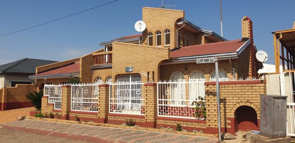 4 Bedroom House