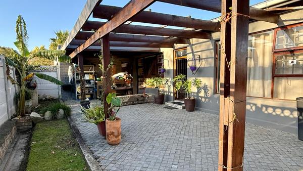 10 Bedroom House