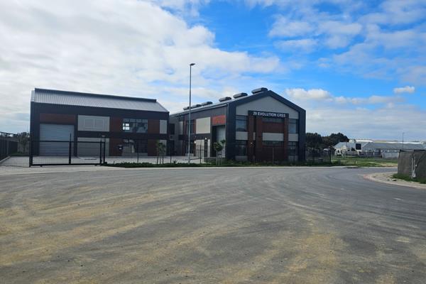 866 m² Commercial space