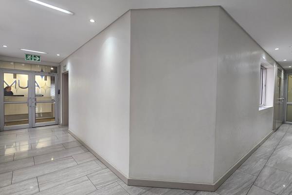 Gallery Detail: 106 M² Commercial Space To Rent In Tyger Valley Rr4686706