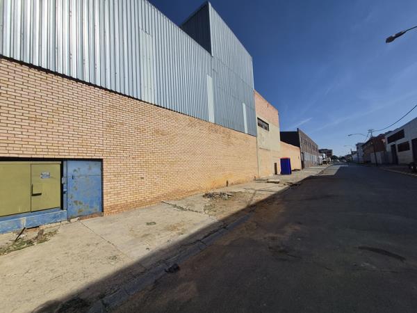 1 200 m² Industrial space