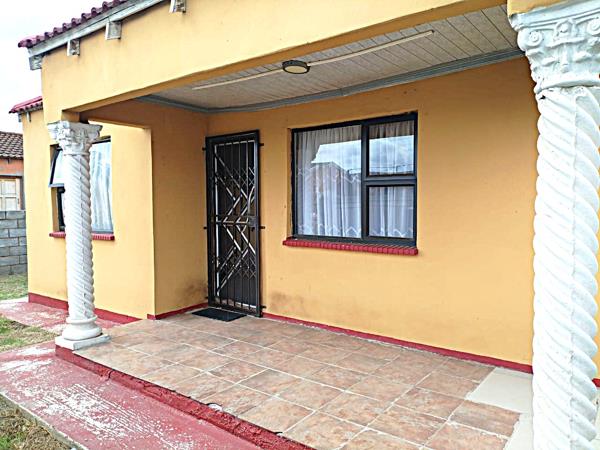 2 Bedroom House