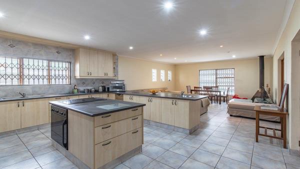 4 Bedroom House