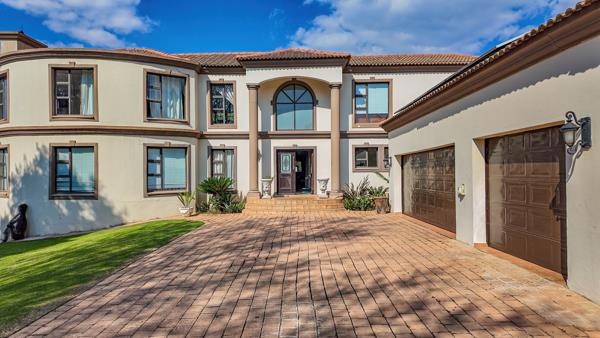 5 Bedroom Duplex