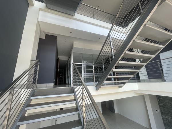 1 377 m² Commercial space