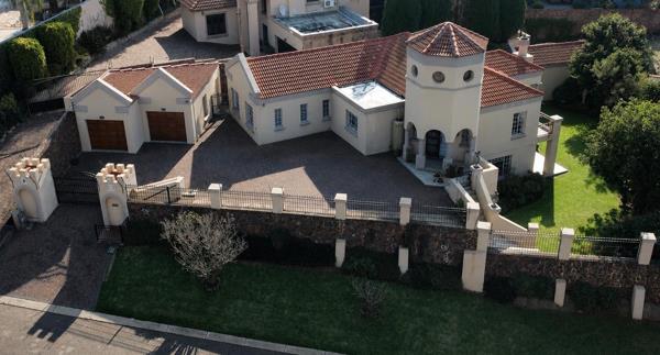 5 Bedroom House