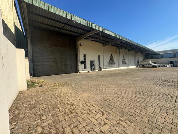 2 000 m² Commercial space