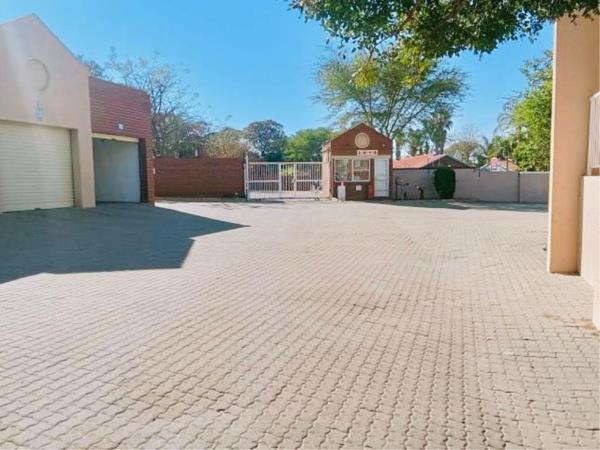 2 Bedroom Townhouse