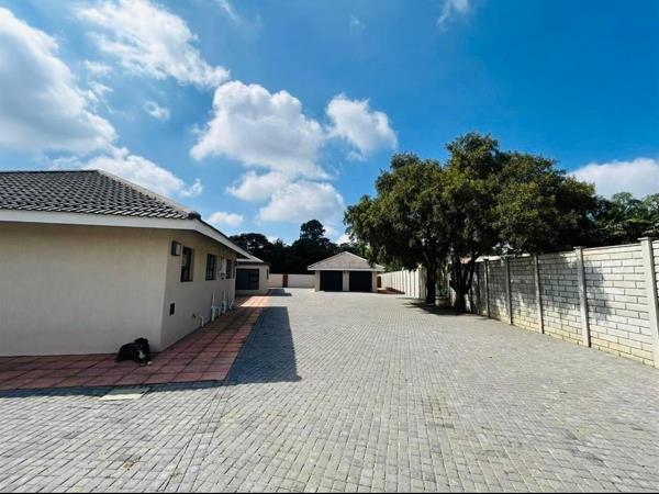 4 Bedroom House