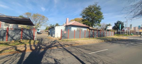 275 m² Commercial space
