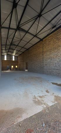 154 m² Commercial space