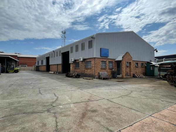 840 m² Industrial space