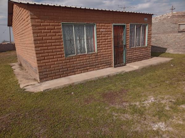 1 Bedroom House