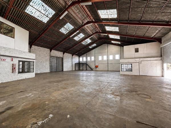 592 m² Industrial space