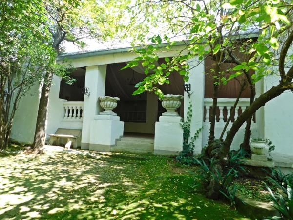1 Bedroom House