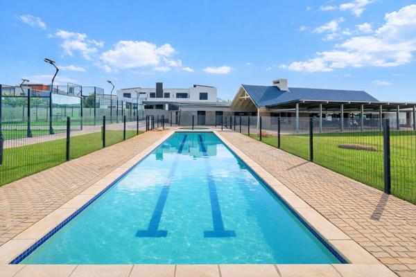 1 227 m² Land