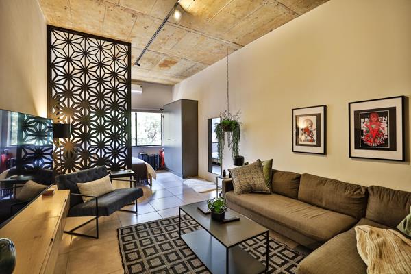 Studio Apartment
