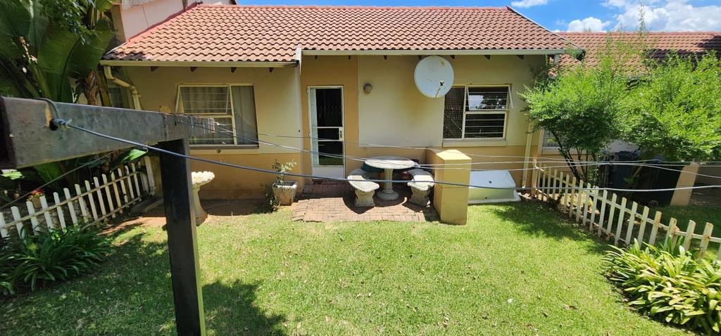2 Bedroom Simplex