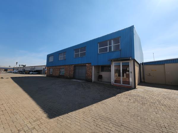 332 m² Industrial space