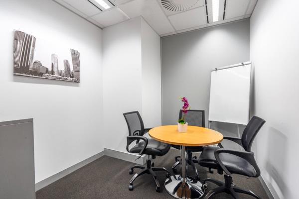 520 m² Office Space