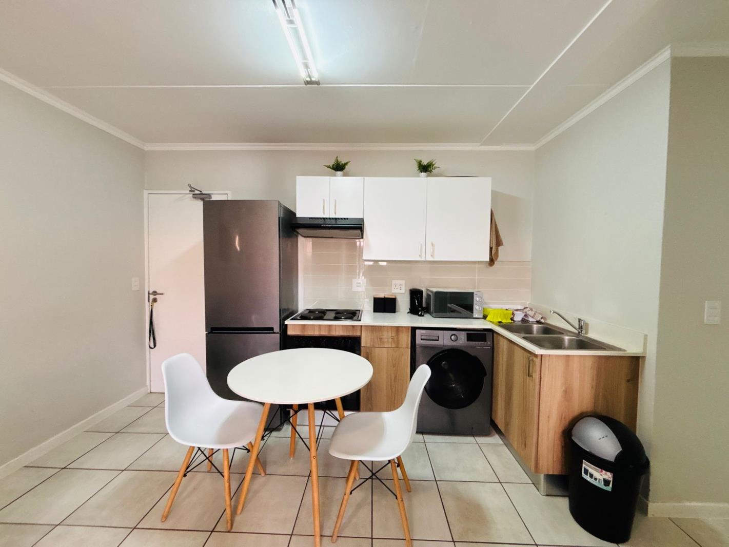 1 Bedroom House in Comet
