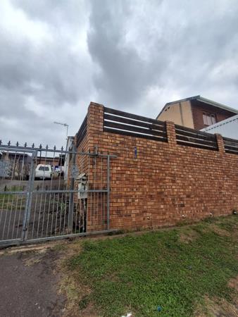 2 Bedroom Simplex