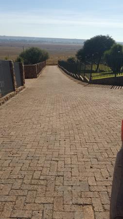 1 ha Land