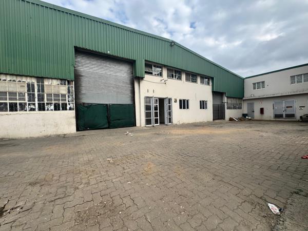 1 200 m² Industrial space