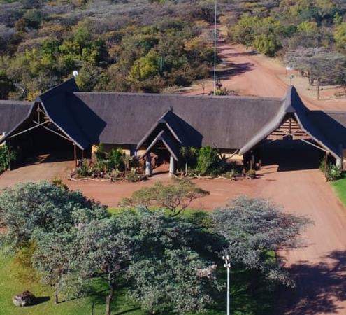 2 500 m² Land