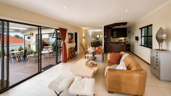 6 Bedroom House
