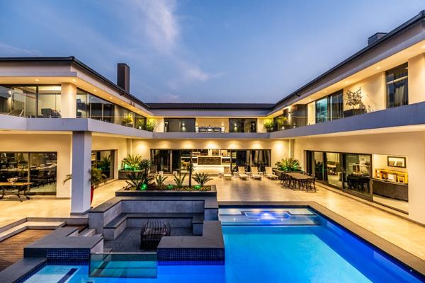 5 Bedroom House
