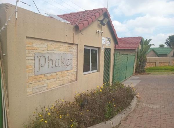 2 Bedroom Townhouse